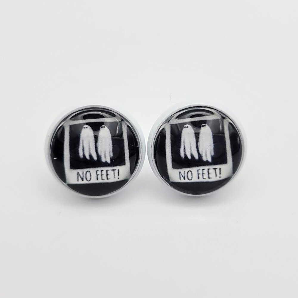 Halloween Ghost Feet Earrings, Women's Spooky Fashion Studs